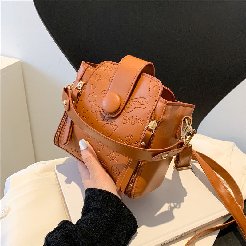 Túi Xách Đeo Chéo Thời Trang Phong Cách Phương Tây Cho Nữ