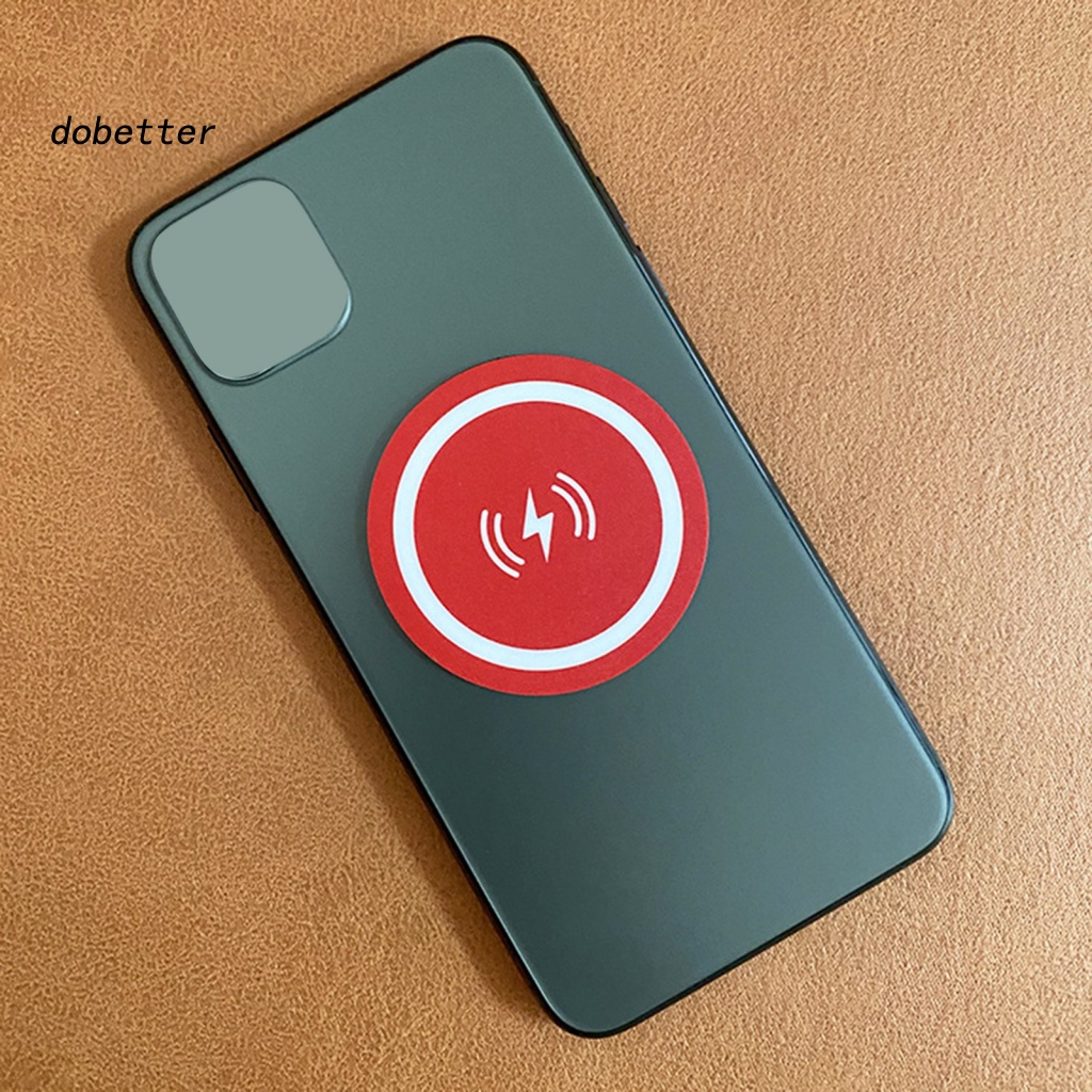 Đế Sạc Điện Thoại Không Dây Siêu Mỏng Có Nam Châm Gắn Xe Hơi