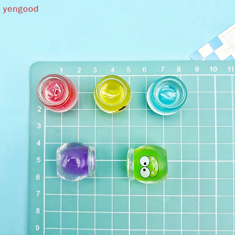 Set 2 Lọ Mật Ong Mini Bằng Nhựa Resin Phát Sáng Dễ Thương Dùng Trang Trí