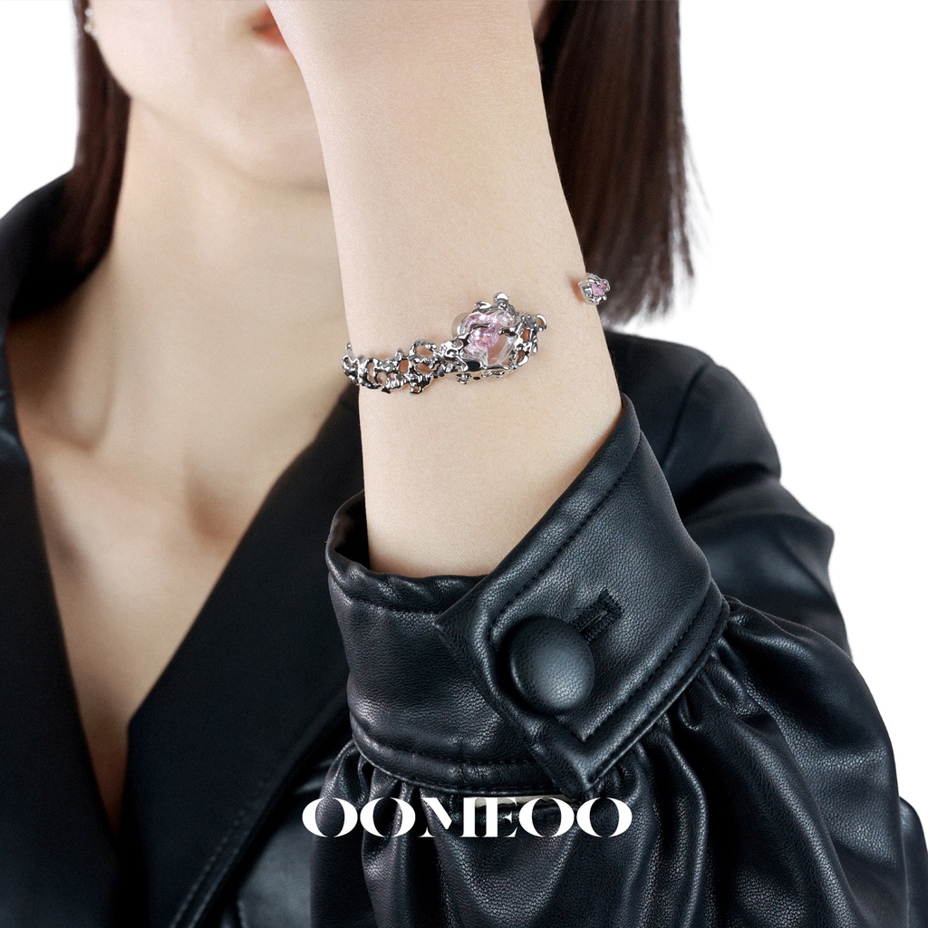 Vòng Đeo Tay Bằng Đá Nham Thạch Mặt Trái Tim Nhỏ Tinh Tế Đơn Giản Thời Trang Phong Cách Hàn Quốc Dành Cho Nữ