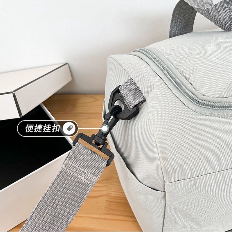 Túi Đeo Chéo Thể Thao Adidas1410 Sức Chứa Lớn Đơn Giản Cho Nam Và Nữ