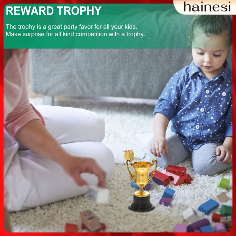 Bộ 16 Món Đồ Chơi Trophies Bằng Nhựa Cho Bé