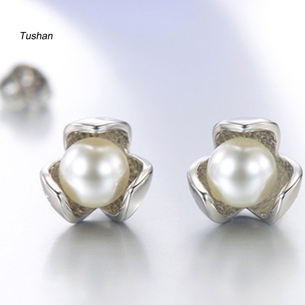 Bông Tai Hình Cỏ Ba Lá Đính Ngọc Trai Giả Thời Trang Cho Nữ