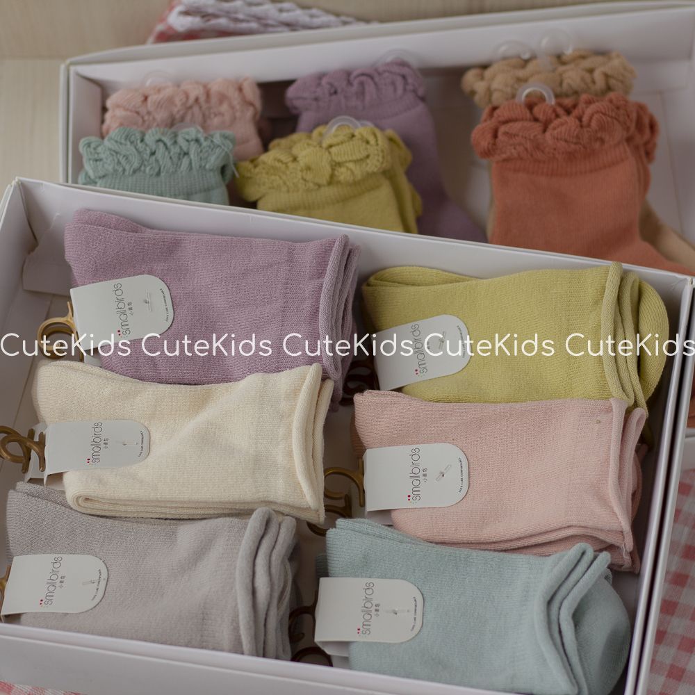 Tất chân sơ sinh