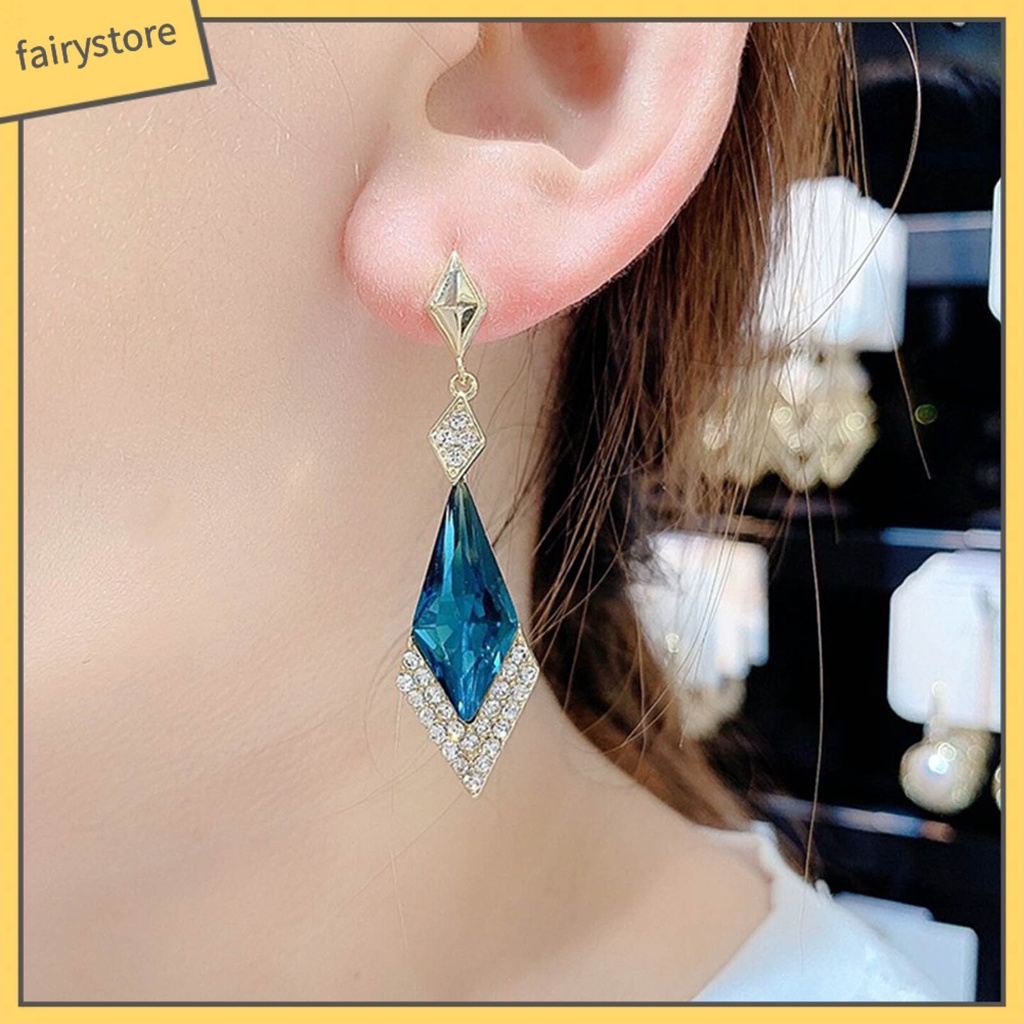 1 Đôi Bông Tai Đính Đá Lấp Lánh Trọng Lượng Nhẹ Dành Cho Nữ