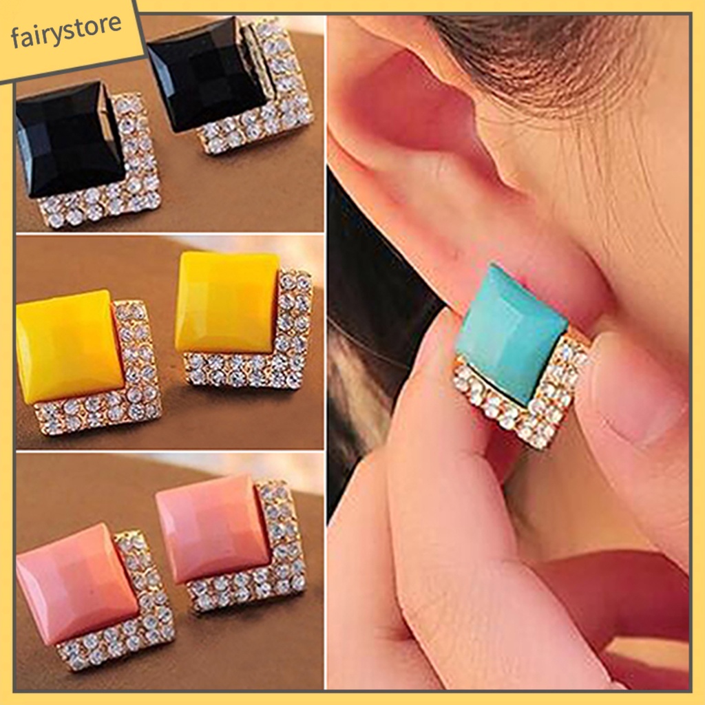 1 Đôi Bông Tai Hình Vuông Lấp Lánh Duyên Dáng Dành Cho Nam Và Nữ
