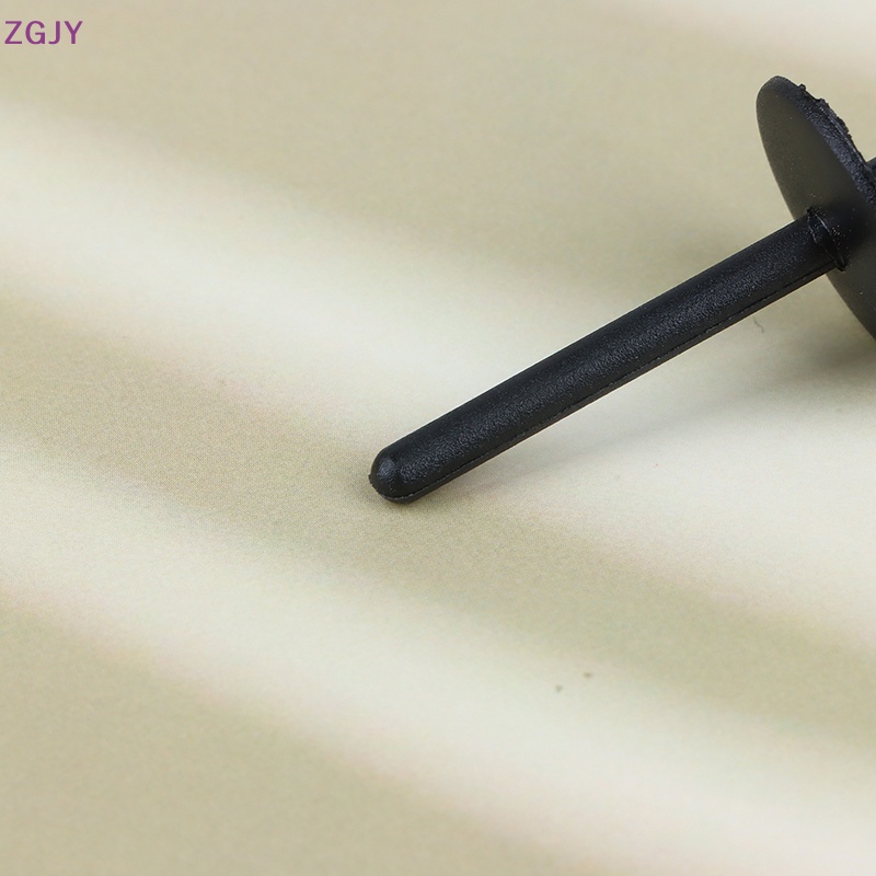 Set 10 Đinh Tán Bằng Nhựa Màu Đen Cho Xe Hơi Mới