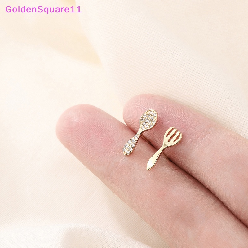 Bông Tai Hình Chiếc Nĩa Đính Pha Lê Mini Màu Vàng Cá Tính Cho Nữ