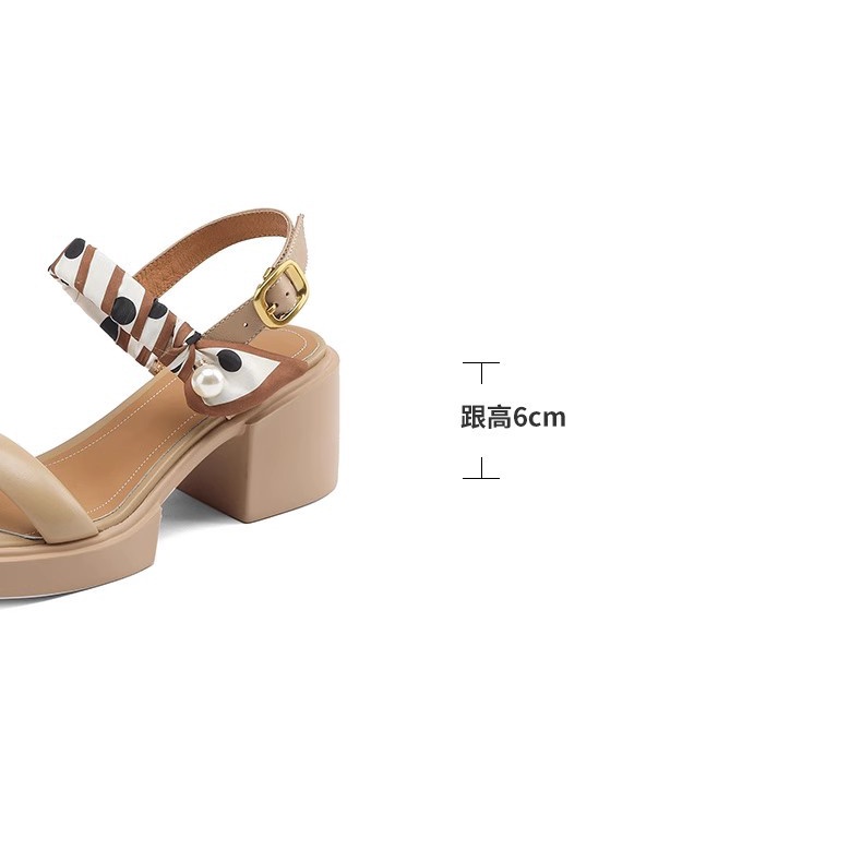 Duoya Tóc Thẳng ~ [Hàng Có Sẵn] Sandal Hở Ngón Đế Phẳng Dày Hở Ngón Bằng Da Mềm Khóa Màu Sắc Thần Tiên Miễn Phí Vận Chuyển Cho Nữ