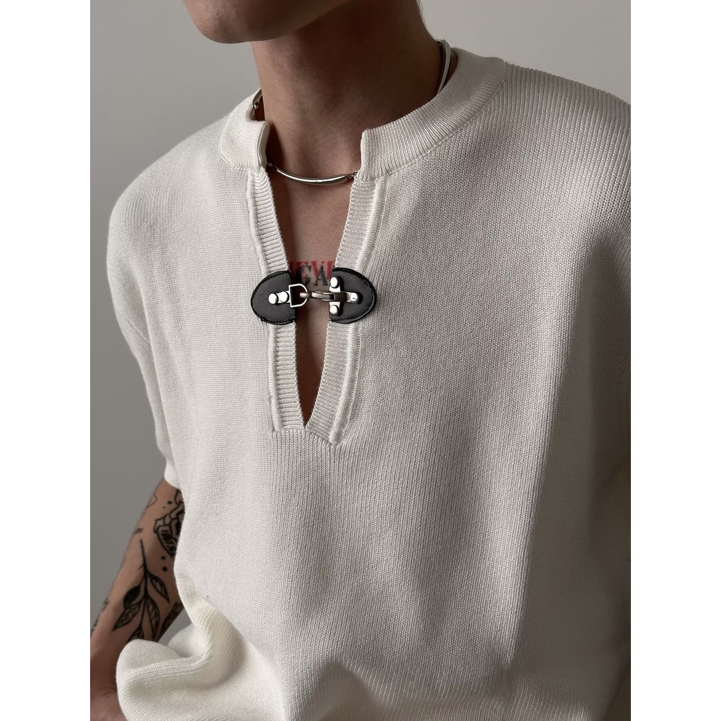 Áo Thun Tay Ngắn Cổ Chữ V Bằng Da Cao Cấp Phối Nút Độc Đáo Thời Trang Mùa Hè