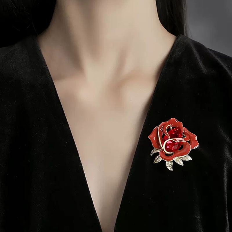 Ghim Cài Áo Hình Hoa Hồng Đính Đá Pha Lê Thời Trang Cho Nữ