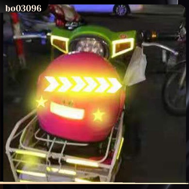 12 Miếng Dán Phản Quang Cảnh Báo Ban Đêm Cho Xe Hơi Xe Máy