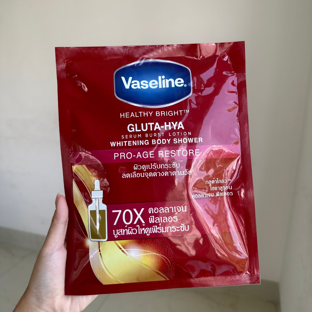 Kem Tắm Trắng Da Vaseline Thái Lan Whitening Body Shower 120gr Dạng gói