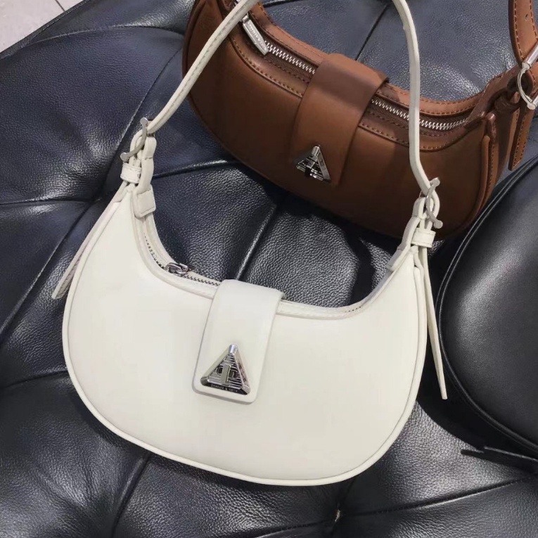 Cnk new 50271205 Túi dưới cánh tay nữ túi lưỡi liềm