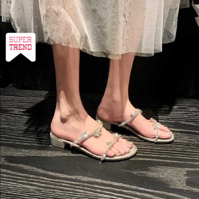 Giày Sandal Gót Thấp Hở Ngón Mũi Tròn Đính Đá Màu Sắc Đơn Giản Thời Trang