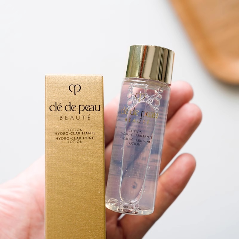 Toner CPB Dưỡng Ẩm Phục Hồi Làn Da 30ml
