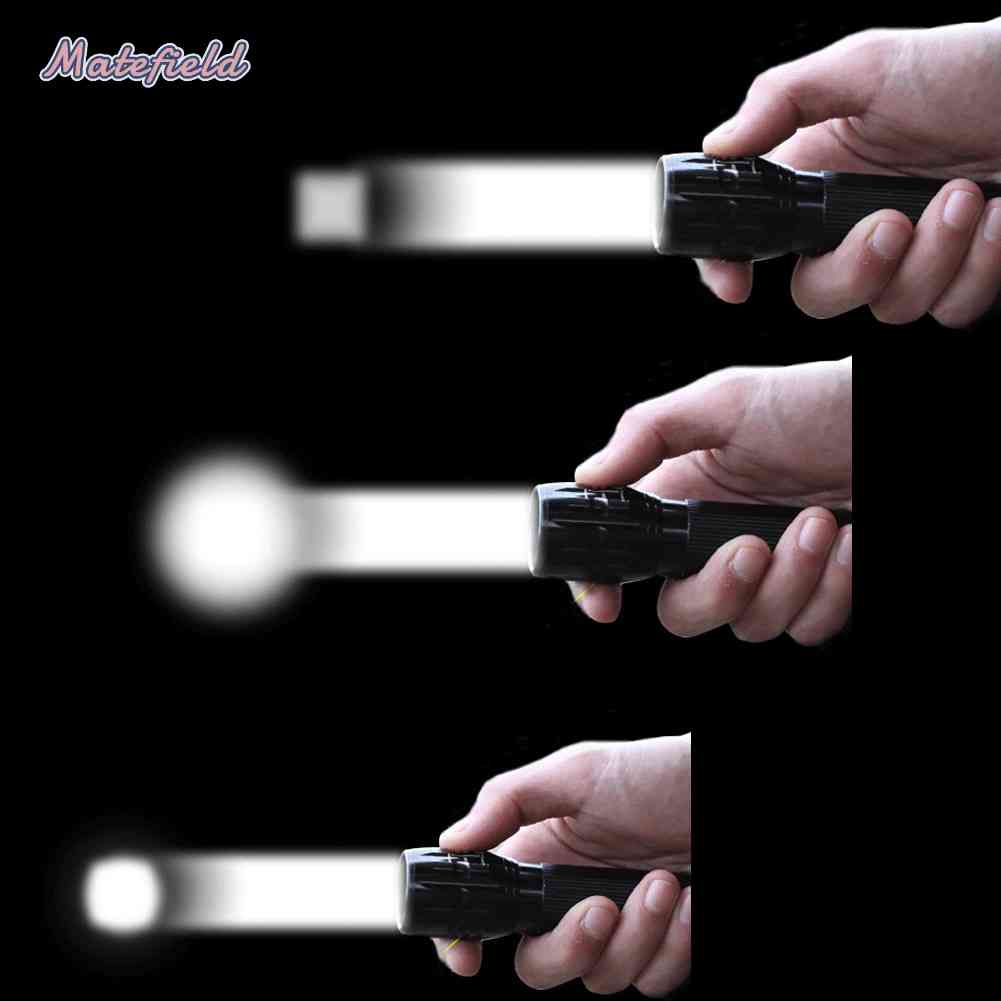 Đèn Pin LED 3W 3 Chế Độ Có Thể Zoom In / Out