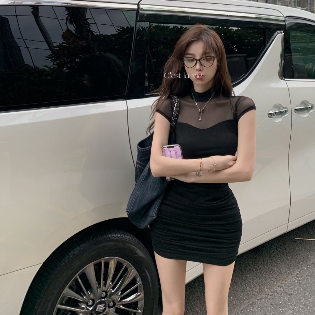 Đầm Ngắn Tay Lưng Cao Xếp Ly Màu Đen Quyến Rũ Thời Trang Phong Cách Mới 2023