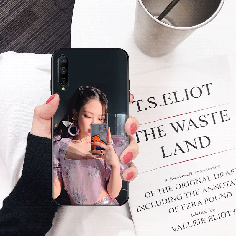 Điện Thoại Ốp Lưng jennie mini Cho iphone 14 pro plus 12