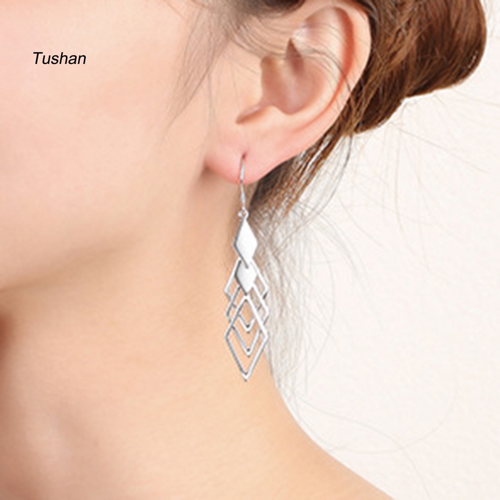 1 Đôi Bông Tai Màu Trơn Dễ Phối Đồ Thời Trang Dành Cho Nữ