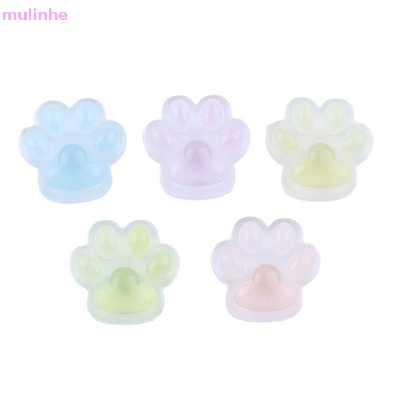Set 2 Mặt Dây Chuyền Hình Móng Vuốt Mèo Bằng Resin Phát Quang Đáng Yêu
