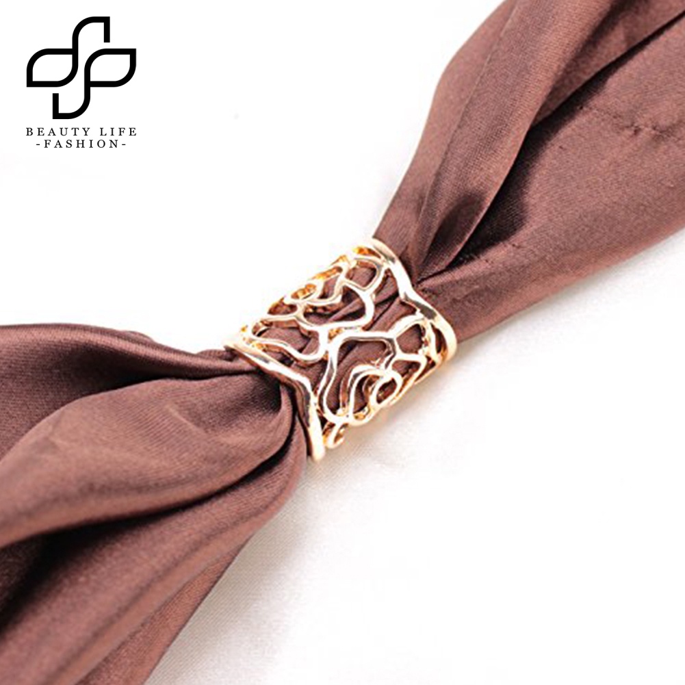 Giá Đỡ Kẹp Khăn Choàng Hình Hoa Hồng Bằng Hợp Kim