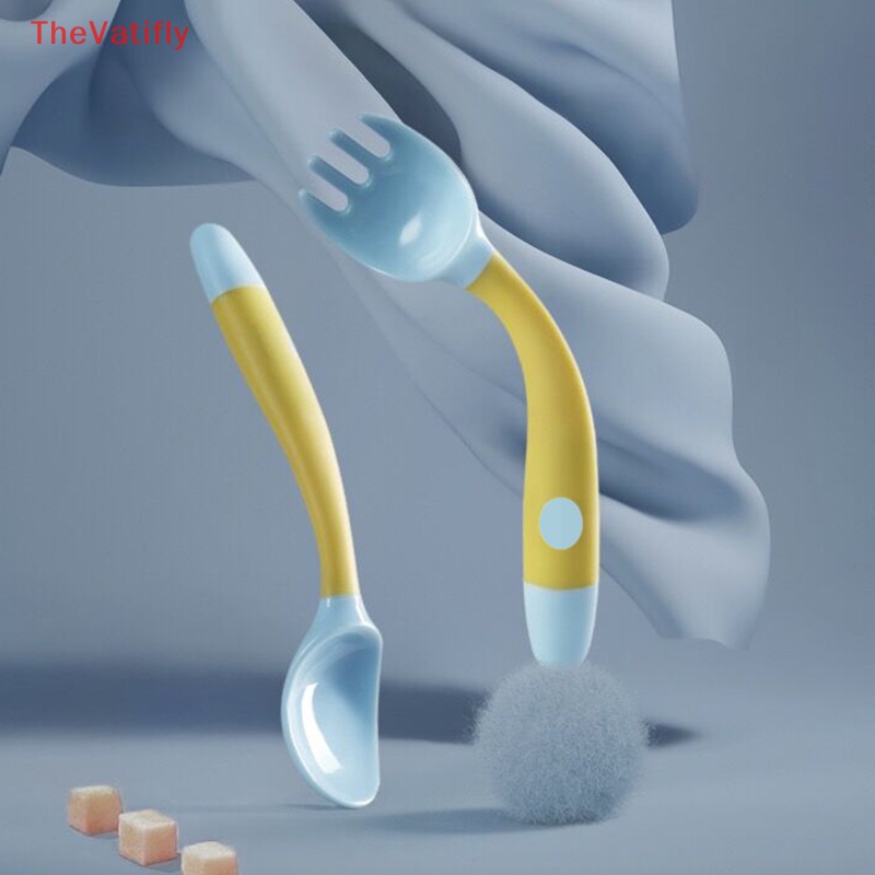 Bộ Muỗng Nĩa Silicone Tập Ăn Cho Bé