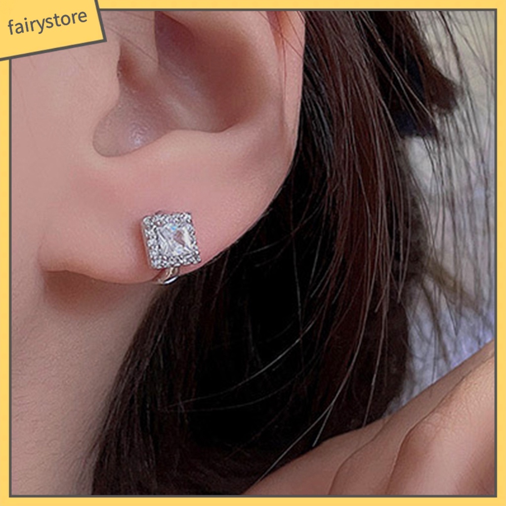 1 Cặp Bông Tai Đính Đá Hình Vuông Lấp Lánh Thời Trang Hàng Ngày