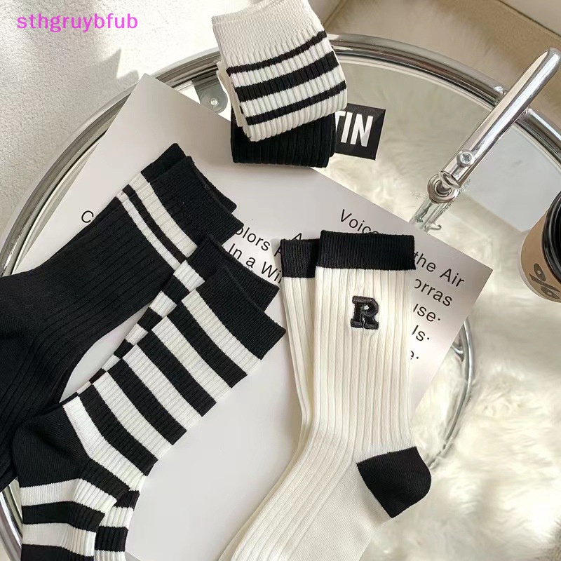 Đôi Tất Cotton Thoáng Khí Thêu Chữ Đơn Giản Thời Trang Cho Nữ