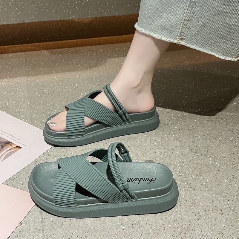 Dép Sandal Đế Mềm Chống Trượt Thời Trang Đi Biển Mùa Hè Dễ Phối Đồ Dành Cho Nữ