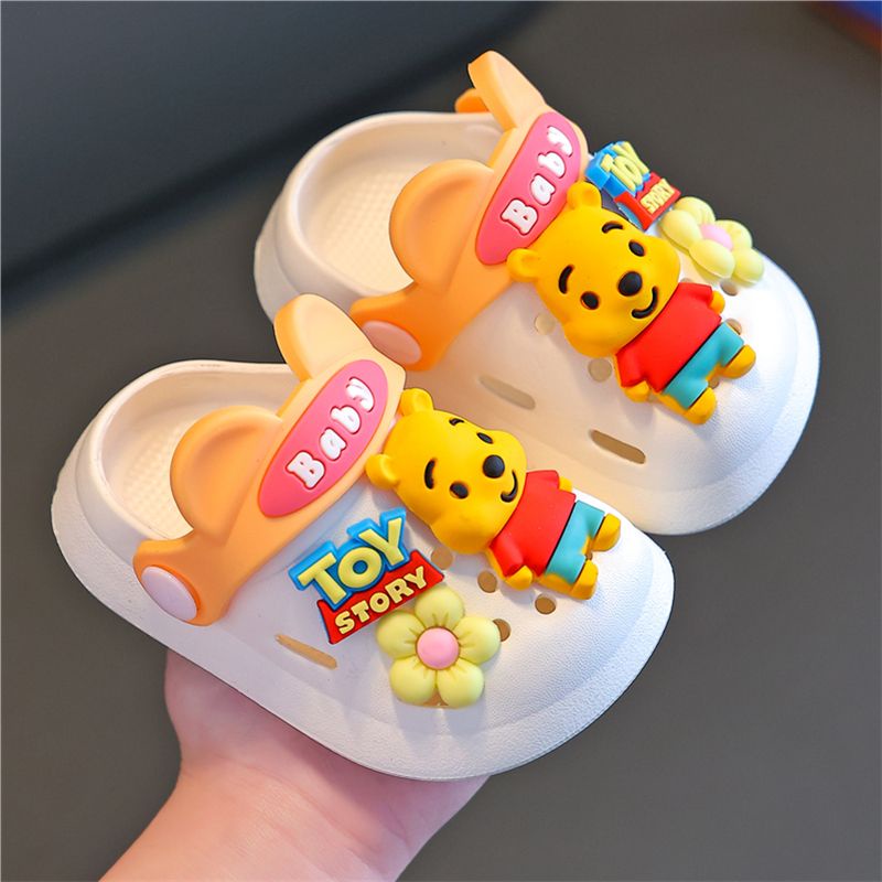 Dép Sandal Đục Lỗ Đế Mềm Chống Trượt In Hình Hoạt Hình Thời Trang Mùa Hè Cho Bé Trai