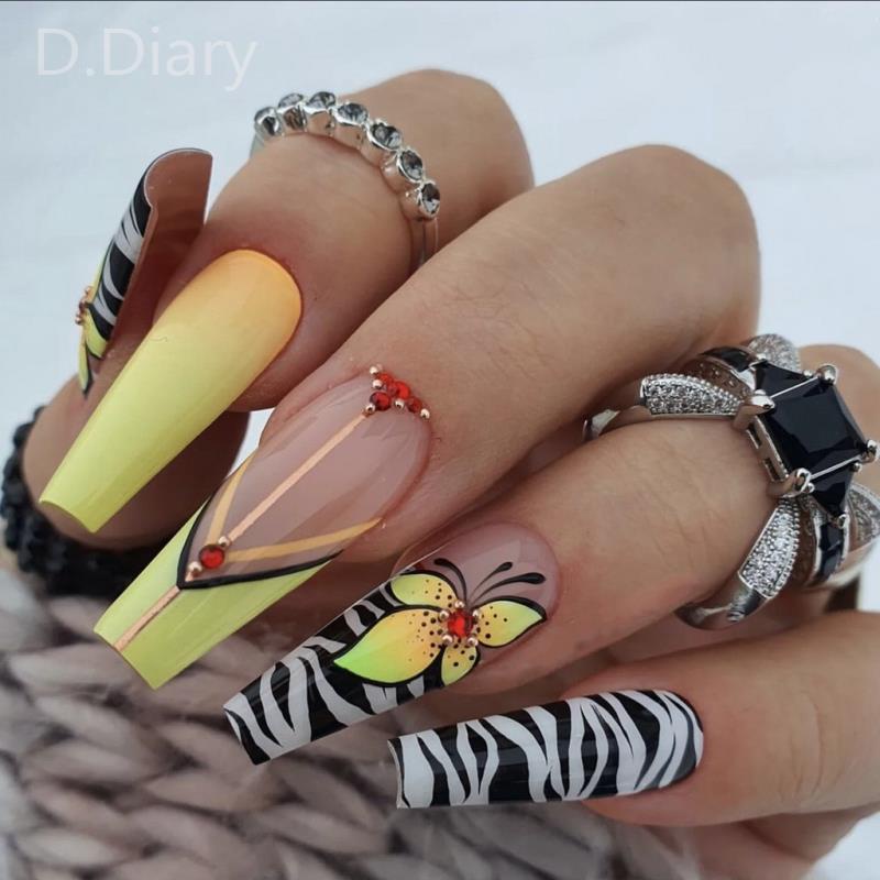 Bộ 24 Móng Tay Giả Hình Cánh Hoa 3D Có Thể Dán Siêu Dài Phong Cách Pháp