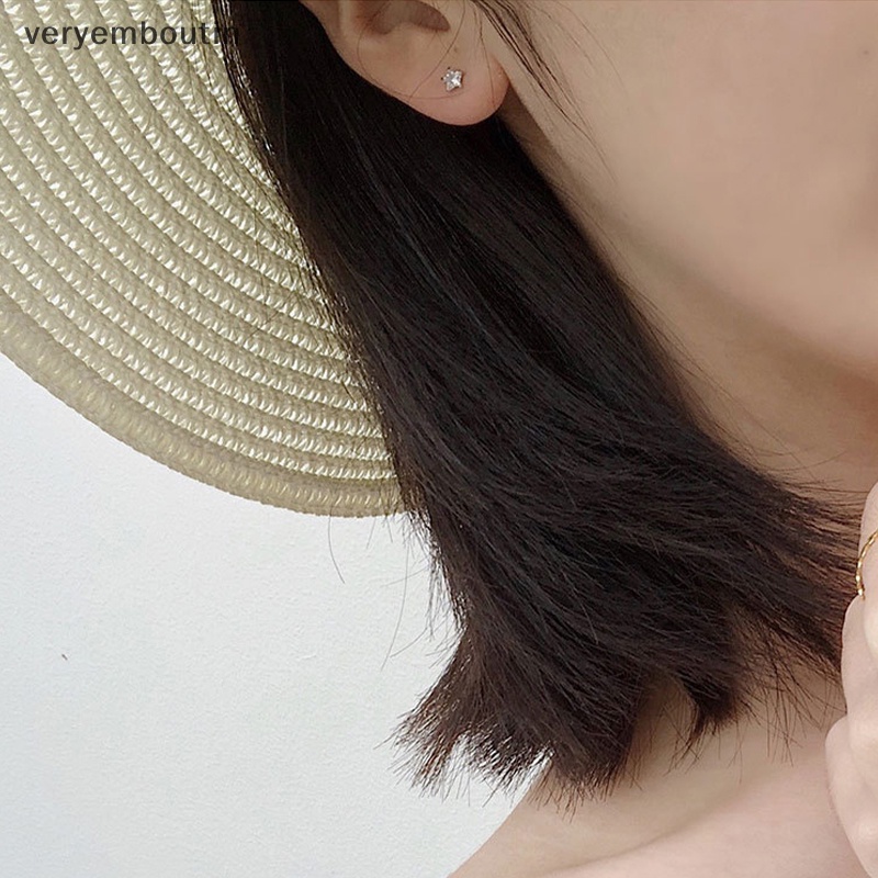 Bông Tai Mạ Bạc 925 Đính Đá Zircon Hình Ngôi Sao Nhỏ Màu Đen Thời Trang Cho Nữ