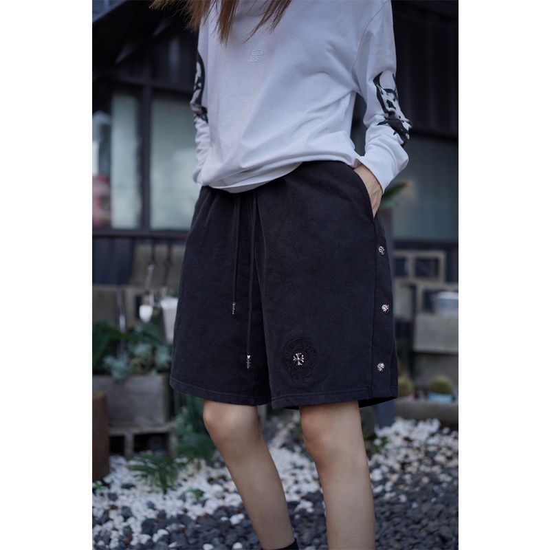 Ch Quần Short Capris Chéo Cổ Điển Thời Trang Xu Hướng Mới Nhất