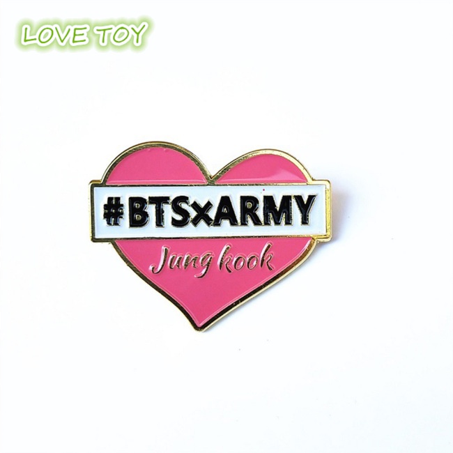 Ghim Cài Áo Hình Trái Tim Độc Đáo Thời Trang