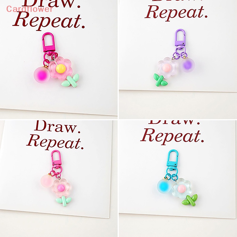 Móc Khóa Hình Bông Hoa Nhiều Màu Sắc Dễ Thương Dùng Trang Trí Túi Xách / Tai Nghe Mới