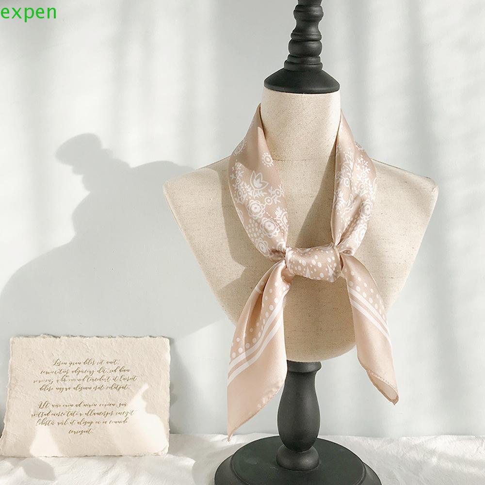 Khăn Choàng Cổ Hình Vuông 70cm Bằng Lụa Satin In Họa Tiết Hoa Nhiều Màu Thanh Lịch Mới Cho Nữ