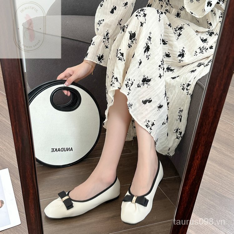 Giày Da PU Đế Bằng Mũi Tròn Phong Cách Thời Trang Mới 2023 Dành Cho Nữ