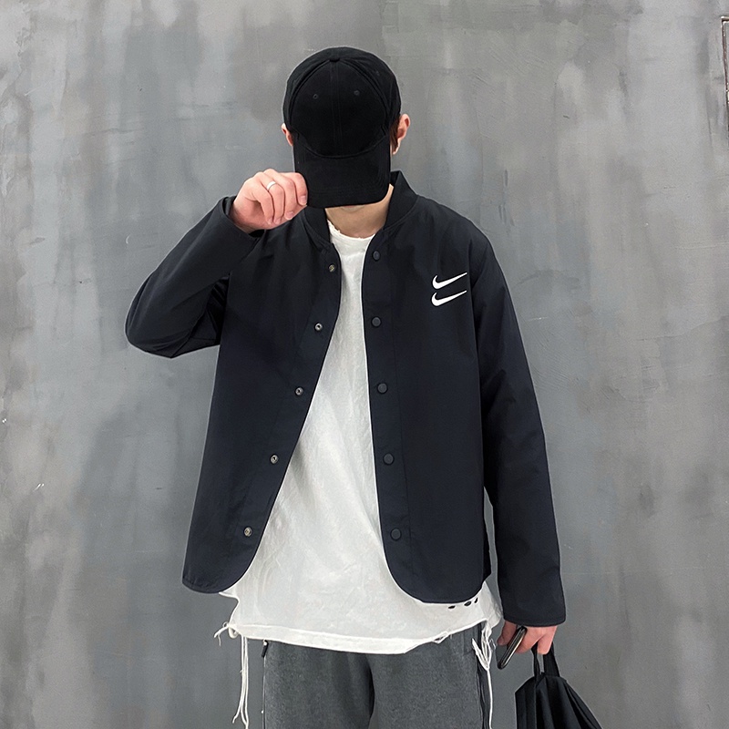 Áo Khoác Gió Thêu Logo Nike100% Chính Hãng SWOOSH Phối Nút Cá Tính Cho Nam