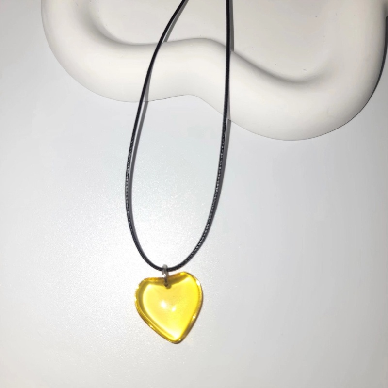 Vòng cổ Mặt Hình Trái Tim Thiết Kế Đơn Giản Cho Nữ