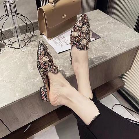 Dép Đế Bằng Đính Đá Thời Trang Dành Cho Nữ