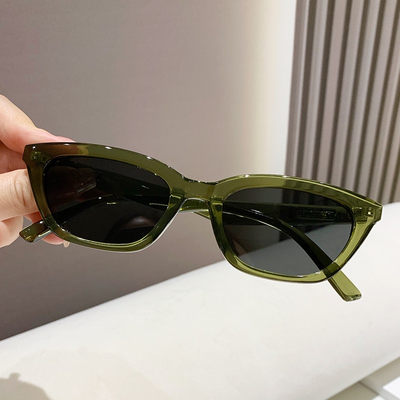 Bản lề kim loại kính mắt mèo chất lượng cao âu mỹ mắt mèo thời trang kính râm kính râm nam high-end gọng nhỏ retro chụp ảnh đường phố cặp đôi kính uv