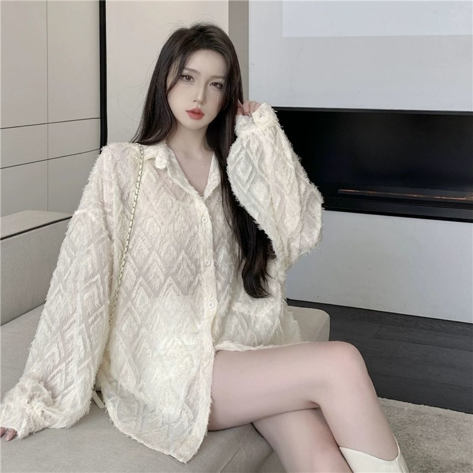 Áo sơ mi ren đen phụ nữ thiết kế niche mùa xuân thu sexy tính khí preppy phong cách áo sơ mi mid-length loose top