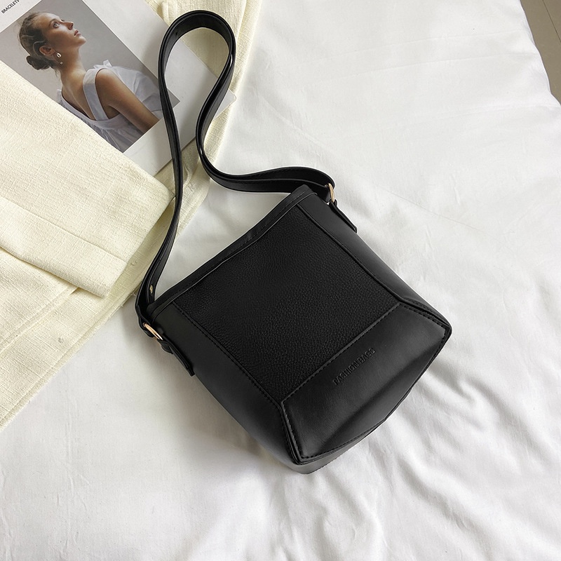 Túi Xách Da Mềm Sức Chứa Lớn Phong Cách Retro Thời Trang Mùa Xuân 2023 Dành Cho Nữ