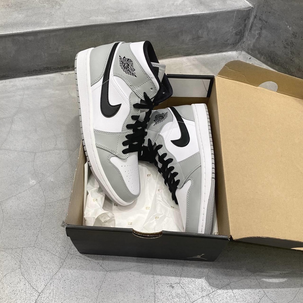 *CHÍNH HÃNG* Giày thể thao Sneaker NIKE AIR JORDAN 1 Mid "Smoke Grey" màu Xám - Code: 554724-092