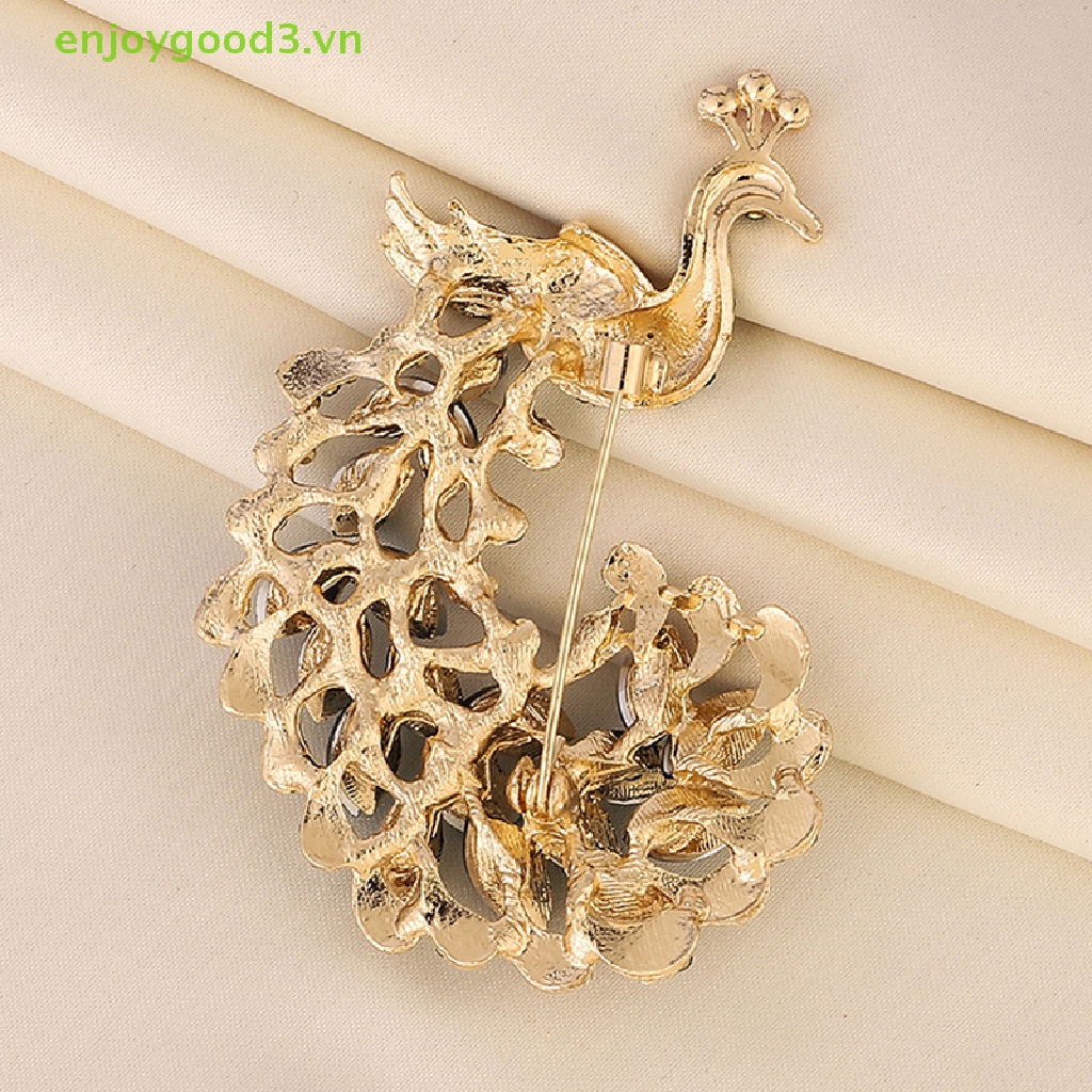 Ghim Cài Áo Hình Chim Công Đính Đá Pha Lê Dễ Thương # Trâm Cài Áo Đính Đá Sang Trọng #