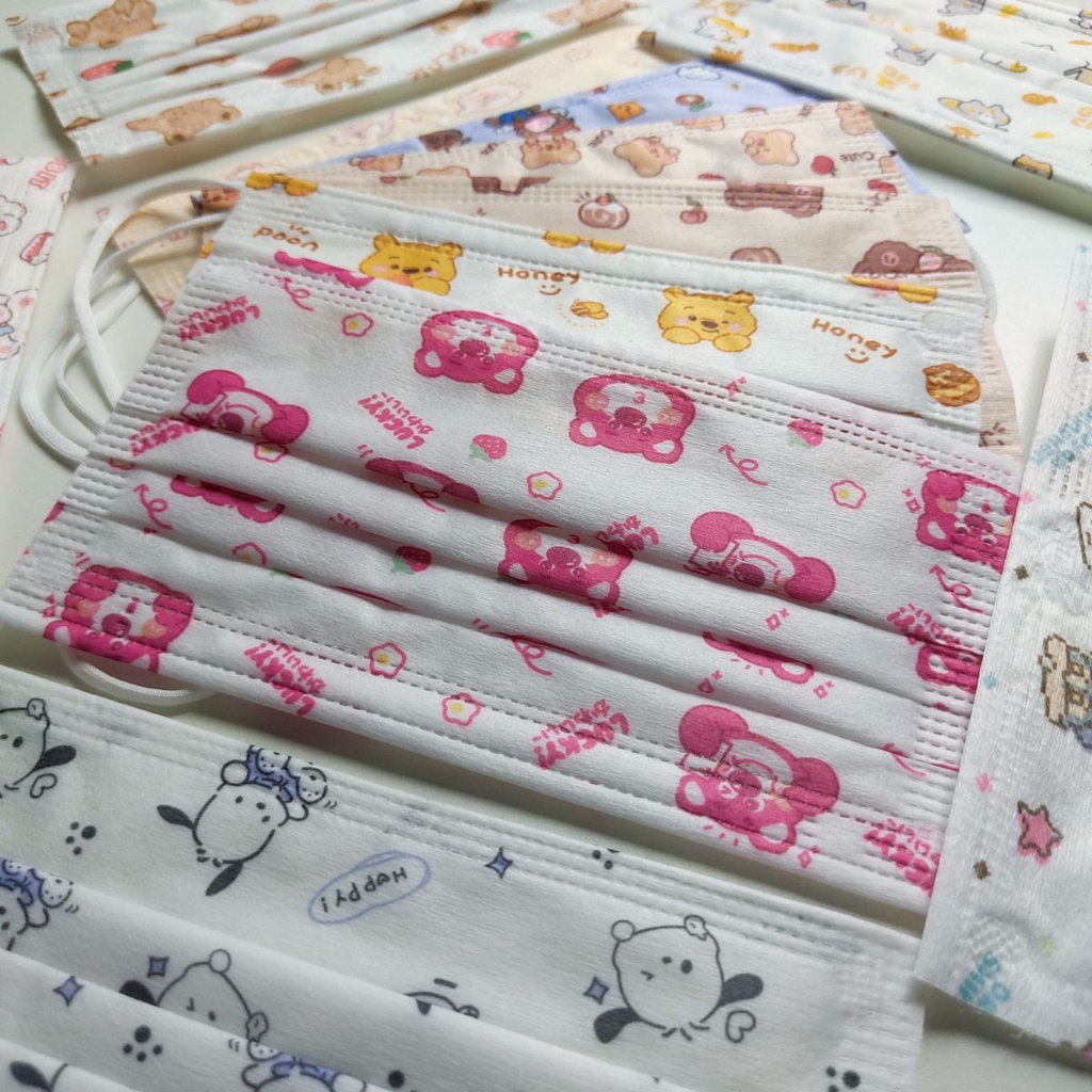 Khẩu trang y tế gấu cute TAKI hoạt tiết in hình họa tiết đáng yêu, vải lụa cao cấp xưởng phân phối