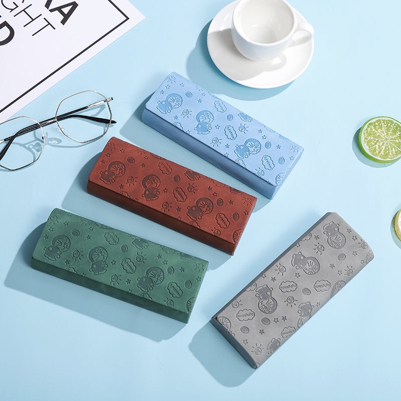 Hộp Đựng Mắt Kính Bằng Da Từ Tính Họa Tiết Mèo Máy Doraemon Hoạt Hình Dễ Thương