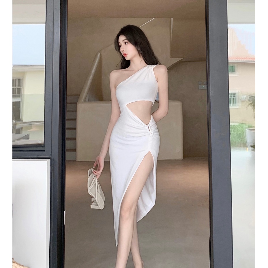 Đầm Lệch Vai Màu Trơn Phong Cách Kỳ Nghỉ