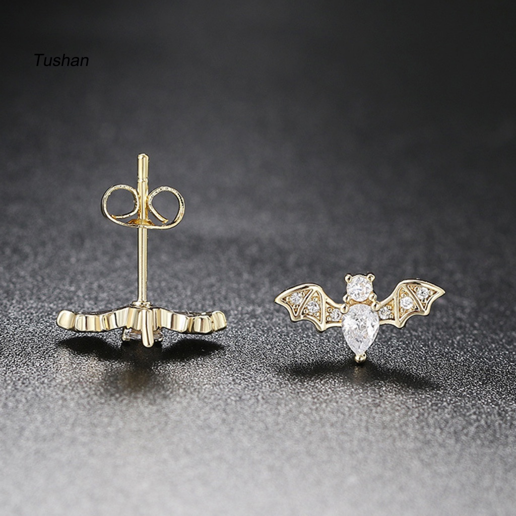 1 Đôi Bông Tai Hình Dơi Đính Đá Dễ Thương